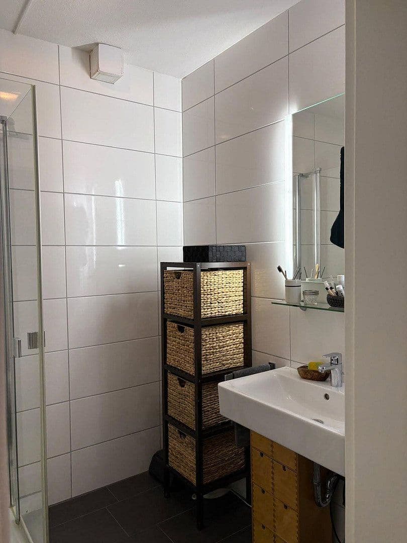 Prenájom bytu 1-izbový 47 m², Bad Oeynhausen, Severné Porýnie - Westfálsko Prenájom bytu 1-izbový 47 m², Bad Oeynhausen, Severné Porýnie - Westfálsko
