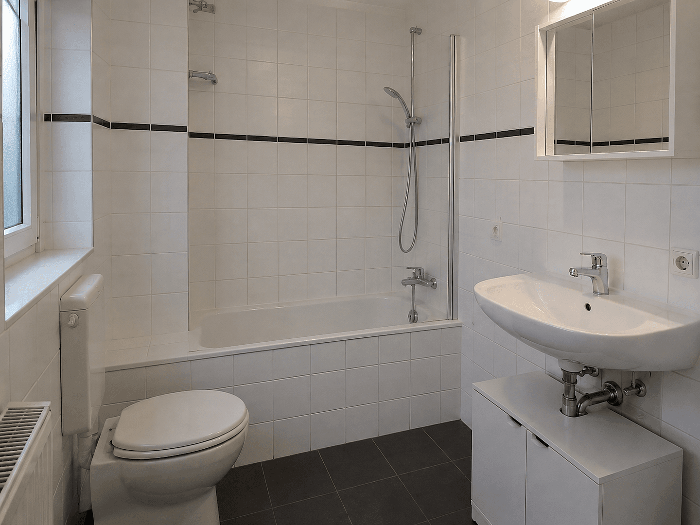 Prenájom bytu 16 m², Bloherfelder Straße 103, Oldenburg, Dolné Sasko Prenájom bytu 16 m², Bloherfelder Straße 103, Oldenburg, Dolné Sasko