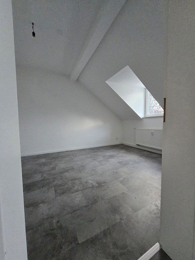 Prenájom bytu 3-izbový 85 m², Augustastraße 41-43, Duisburg Alt-Homberg, Severné Porýnie - Westfálsko Prenájom bytu 3-izbový 85 m², Augustastraße 41-43, Duisburg Alt-Homberg, Severné Porýnie - Westfálsko