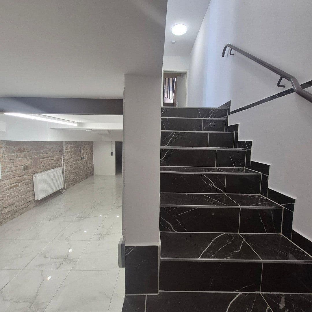 Prenájom bytu 1-izbový 38 m², Pforzheim, Bádensko-Wurttembersko Prenájom bytu 1-izbový 38 m², Pforzheim, Bádensko-Wurttembersko