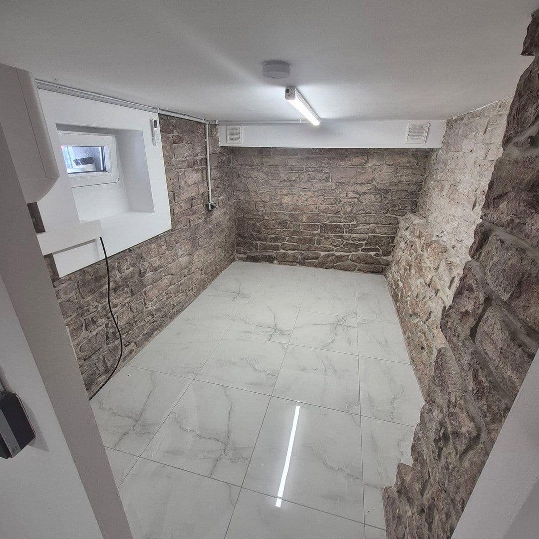 Prenájom bytu 1-izbový 38 m², Pforzheim, Bádensko-Wurttembersko Prenájom bytu 1-izbový 38 m², Pforzheim, Bádensko-Wurttembersko