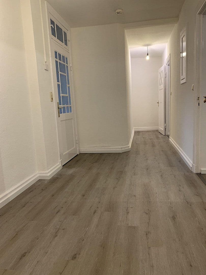 Prenájom bytu 2-izbový 70 m², Geniner Straße 52, Lübeck, Šlezvicko-Holštajnsko Prenájom bytu 2-izbový 70 m², Geniner Straße 52, Lübeck, Šlezvicko-Holštajnsko