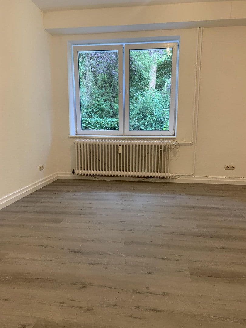 Prenájom bytu 2-izbový 70 m², Geniner Straße 52, Lübeck, Šlezvicko-Holštajnsko Prenájom bytu 2-izbový 70 m², Geniner Straße 52, Lübeck, Šlezvicko-Holštajnsko