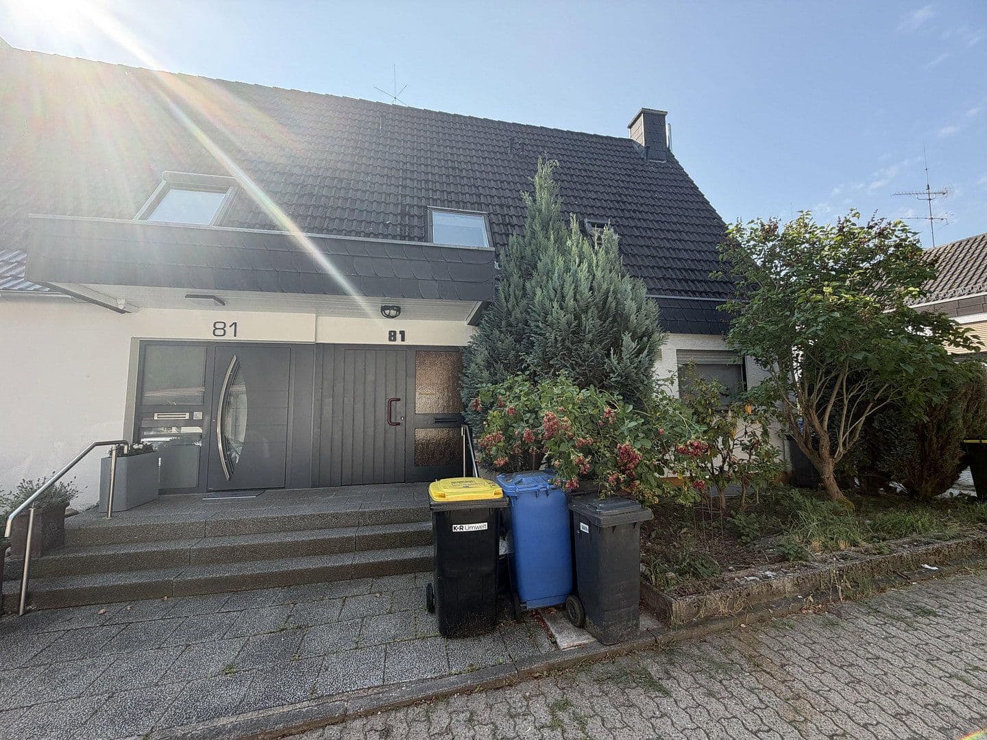 Predaj domu 146 m², pozemok 950 m², Königsbergerstr. 81a, Bad Schwalbach, Hesensko Predaj domu 146 m², pozemok 950 m², Königsbergerstr. 81a, Bad Schwalbach, Hesensko