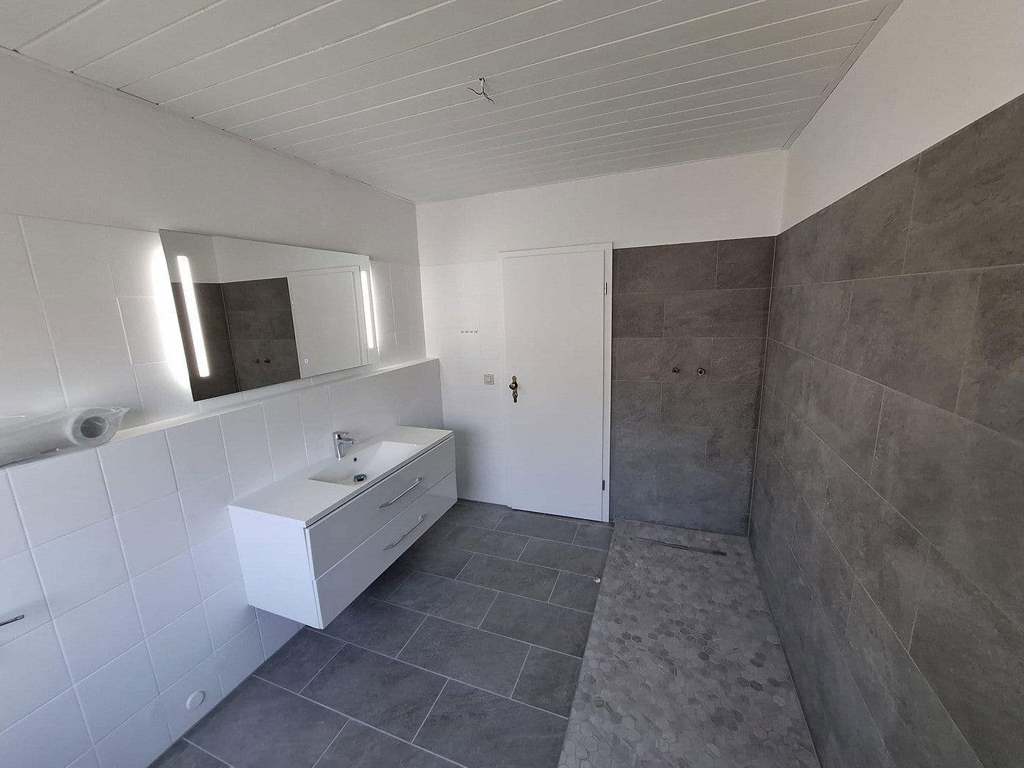 Predaj domu 146 m², pozemok 950 m², Königsbergerstr. 81a, Bad Schwalbach, Hesensko Predaj domu 146 m², pozemok 950 m², Königsbergerstr. 81a, Bad Schwalbach, Hesensko