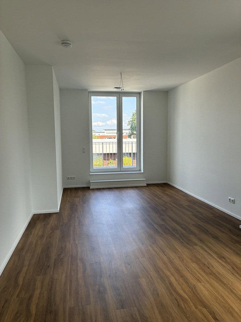 Prenájom bytu 4-izbový 97 m², Hamburger Landstr. 30, Wentorf bei Hamburg, Šlezvicko-Holštajnsko Prenájom bytu 4-izbový 97 m², Hamburger Landstr. 30, Wentorf bei Hamburg, Šlezvicko-Holštajnsko