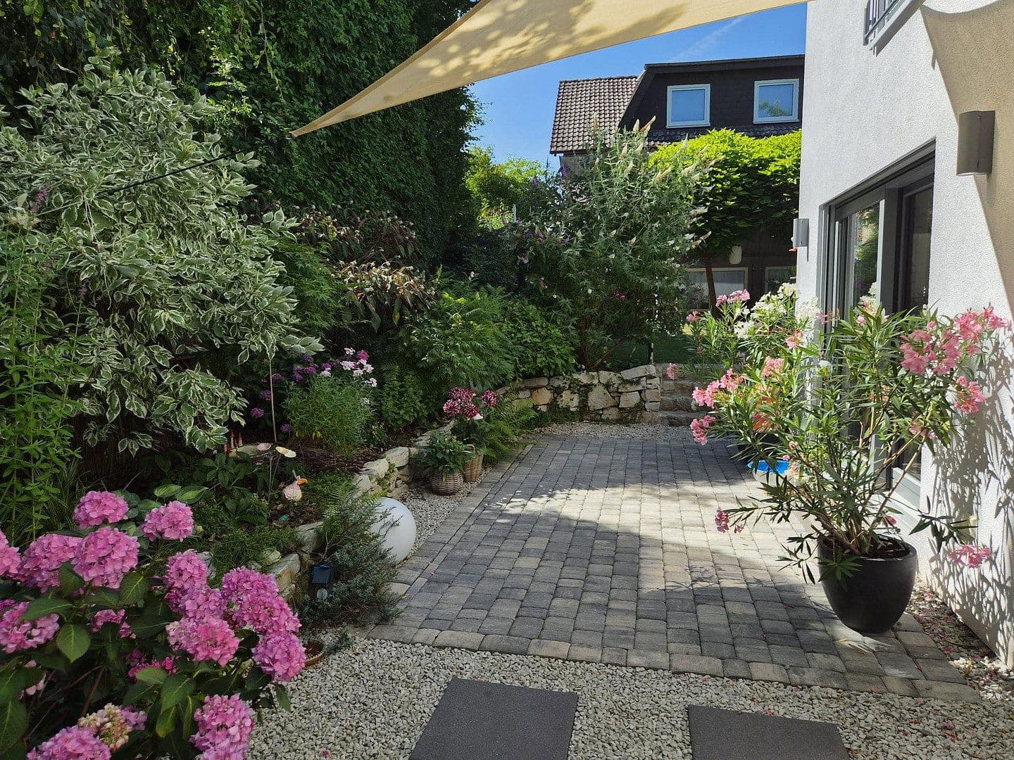 Predaj domu 116 m², pozemok 313 m², Bad Homburg vor der Höhe, Hesensko Predaj domu 116 m², pozemok 313 m², Bad Homburg vor der Höhe, Hesensko