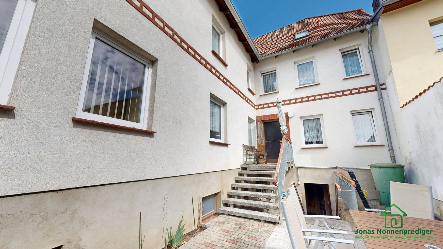 Predaj domu 376 m², pozemok 297 m², Kleiner Spiegelberg 7, Sternberg, Meklenbursko-Predpomoransko Predaj domu 376 m², pozemok 297 m², Kleiner Spiegelberg 7, Sternberg, Meklenbursko-Predpomoransko