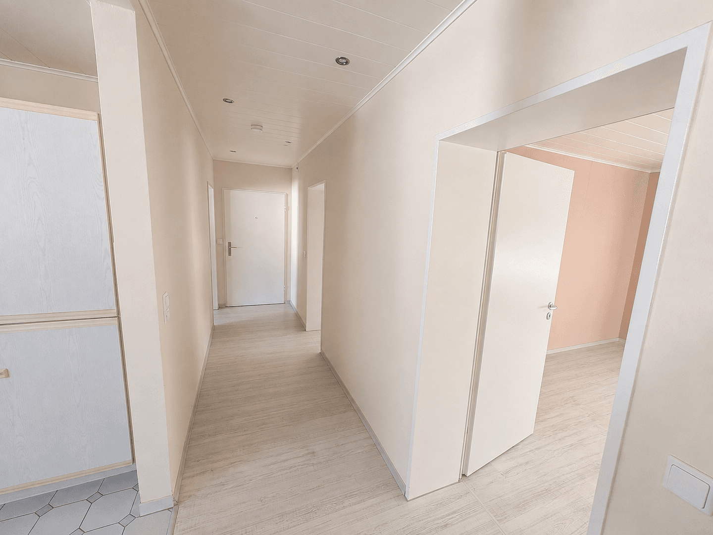 Predaj bytu 3-izbový 97 m², Plaggental 7, Büchen, Šlezvicko-Holštajnsko Predaj bytu 3-izbový 97 m², Plaggental 7, Büchen, Šlezvicko-Holštajnsko