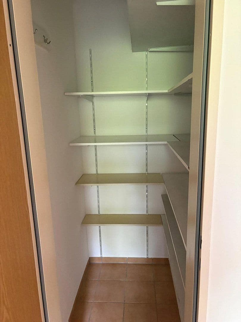 Prenájom bytu 1-izbový 48 m², Fritz-Kortner-Bogen 21, München, Bavorsko Prenájom bytu 1-izbový 48 m², Fritz-Kortner-Bogen 21, München, Bavorsko