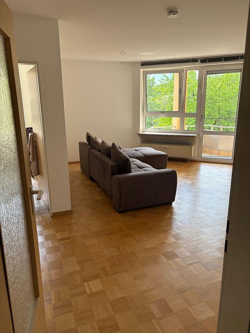 Prenájom bytu 1-izbový 48 m², Fritz-Kortner-Bogen 21, München, Bavorsko Prenájom bytu 1-izbový 48 m², Fritz-Kortner-Bogen 21, München, Bavorsko