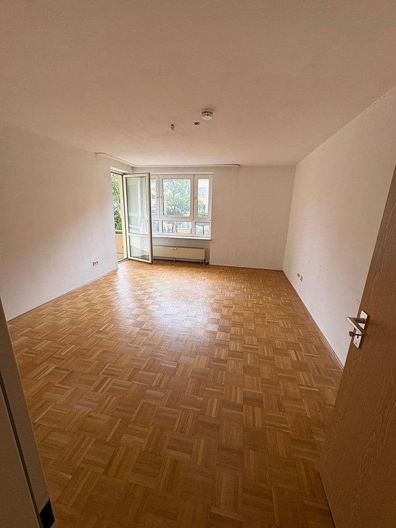 Prenájom bytu 3-izbový 81 m², Fritz-Kortner-Bogen 23, München, Bavorsko Prenájom bytu 3-izbový 81 m², Fritz-Kortner-Bogen 23, München, Bavorsko