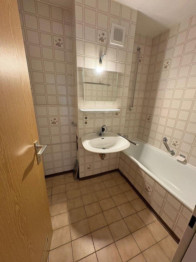 Prenájom bytu 3-izbový 81 m², Fritz-Kortner-Bogen 23, München, Bavorsko Prenájom bytu 3-izbový 81 m², Fritz-Kortner-Bogen 23, München, Bavorsko