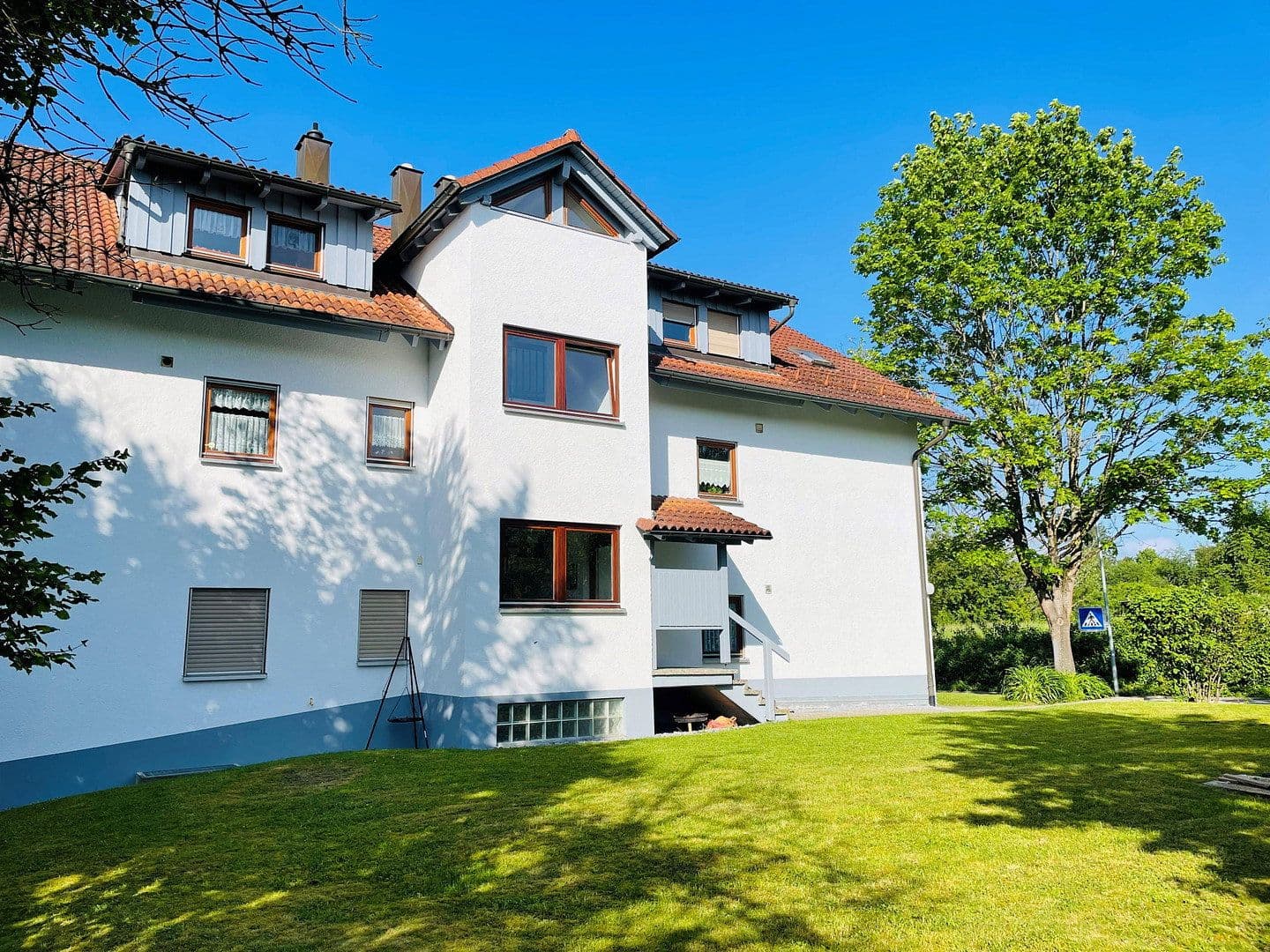Prenájom bytu 3-izbový 80 m², Uhlandstrasse 32, Überlingen, Bádensko-Wurttembersko Prenájom bytu 3-izbový 80 m², Uhlandstrasse 32, Überlingen, Bádensko-Wurttembersko