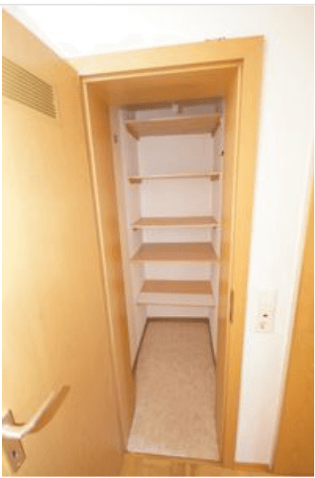 Prenájom bytu 3-izbový 80 m², Uhlandstrasse 32, Überlingen, Bádensko-Wurttembersko Prenájom bytu 3-izbový 80 m², Uhlandstrasse 32, Überlingen, Bádensko-Wurttembersko