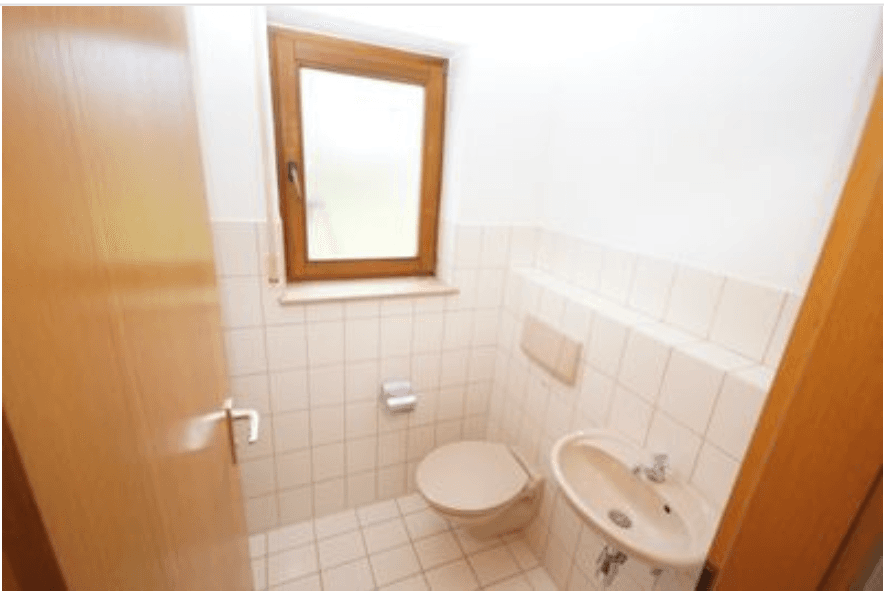 Prenájom bytu 3-izbový 80 m², Uhlandstrasse 32, Überlingen, Bádensko-Wurttembersko Prenájom bytu 3-izbový 80 m², Uhlandstrasse 32, Überlingen, Bádensko-Wurttembersko