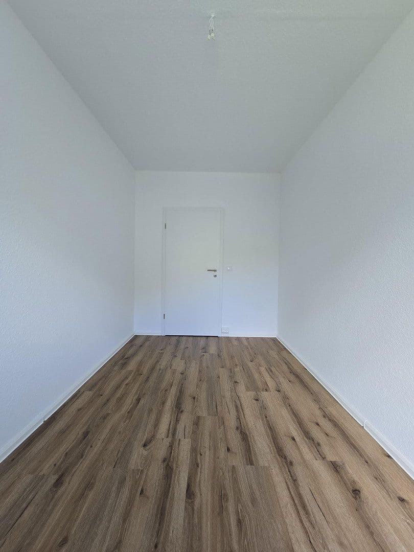 Prenájom bytu 3-izbový 69 m², Faleska Meinig Str. 12, Chemnitz, Sasko Prenájom bytu 3-izbový 69 m², Faleska Meinig Str. 12, Chemnitz, Sasko