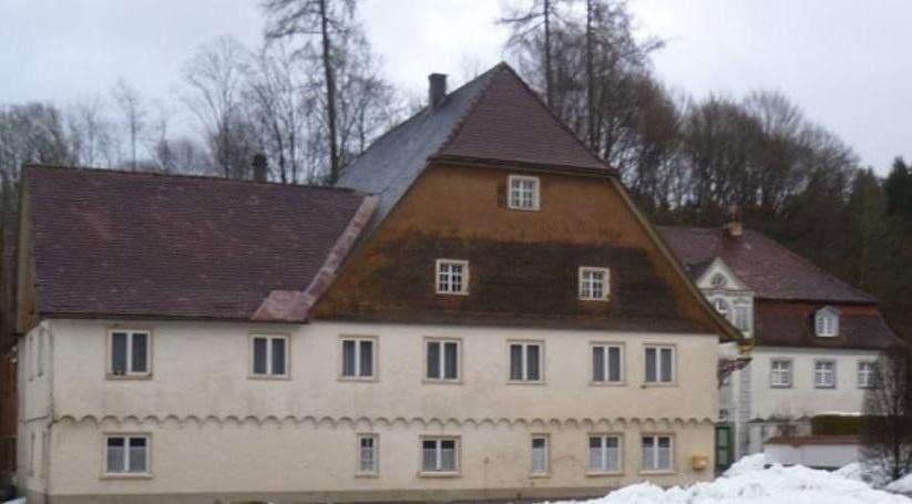Predaj domu 700 m², pozemok 910 m², Leutkirch im Allgäu, Bádensko-Wurttembersko Predaj domu 700 m², pozemok 910 m², Leutkirch im Allgäu, Bádensko-Wurttembersko