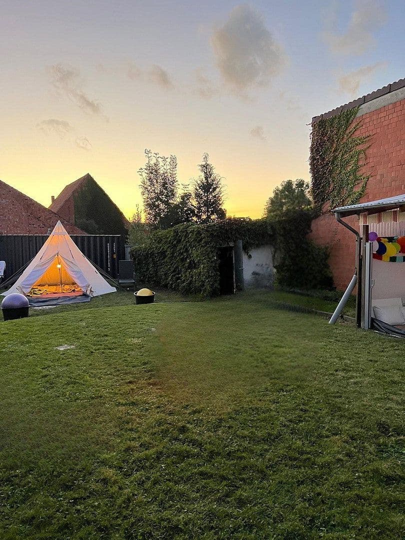 Predaj domu 150 m², pozemok 696 m², Duderstadt, Dolné Sasko Predaj domu 150 m², pozemok 696 m², Duderstadt, Dolné Sasko