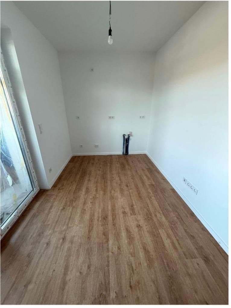 Prenájom bytu 1-izbový 30 m², Rembrandtstraße 20, Berlin, Berlín Prenájom bytu 1-izbový 30 m², Rembrandtstraße 20, Berlin, Berlín