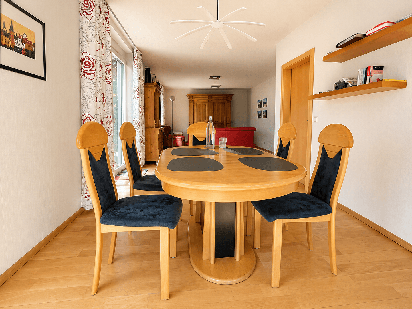 Predaj domu 118 m², pozemok 350 m², Kirrweiler, Porýnie-Falcko Predaj domu 118 m², pozemok 350 m², Kirrweiler, Porýnie-Falcko