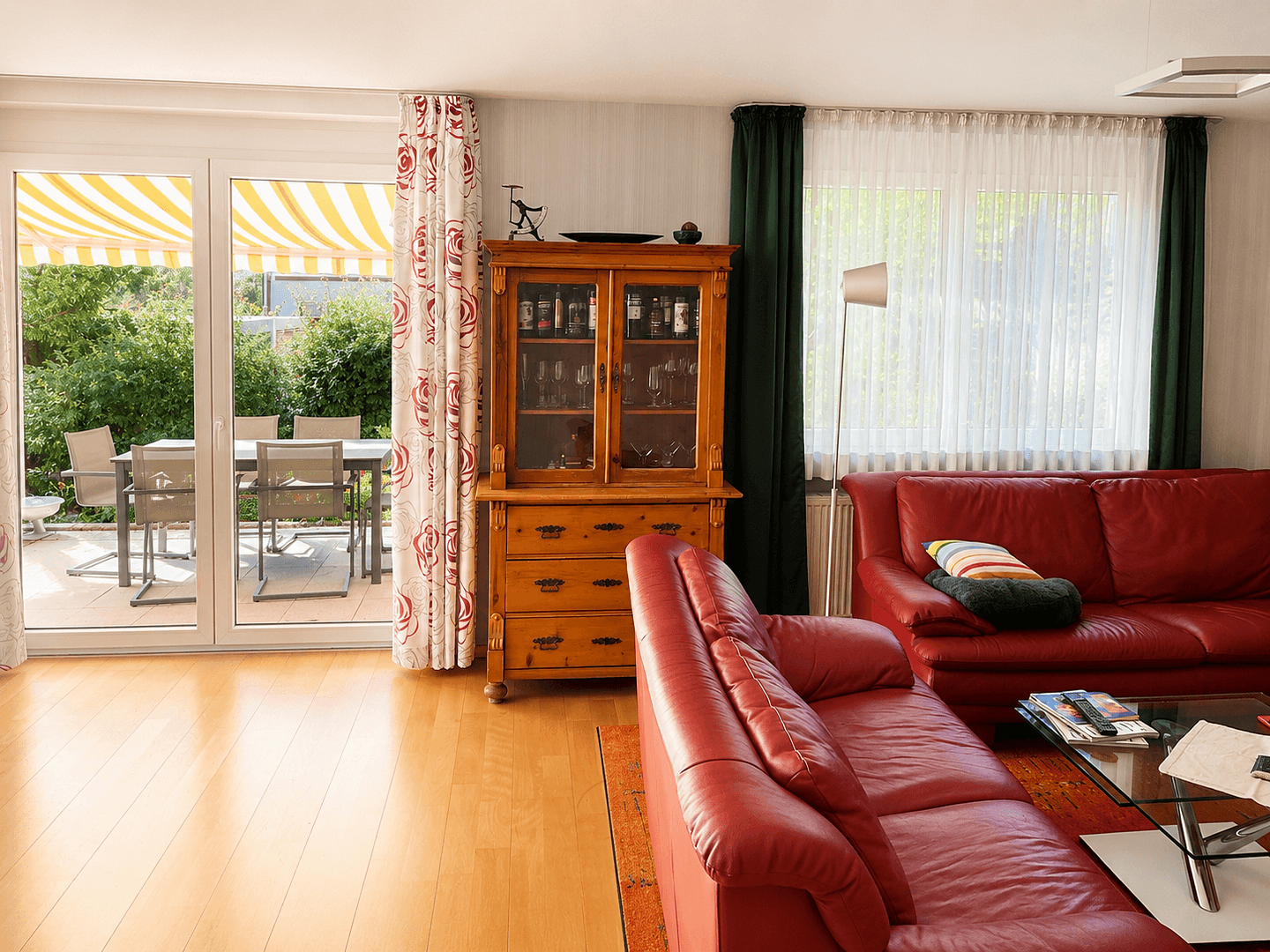 Predaj domu 118 m², pozemok 350 m², Kirrweiler, Porýnie-Falcko Predaj domu 118 m², pozemok 350 m², Kirrweiler, Porýnie-Falcko