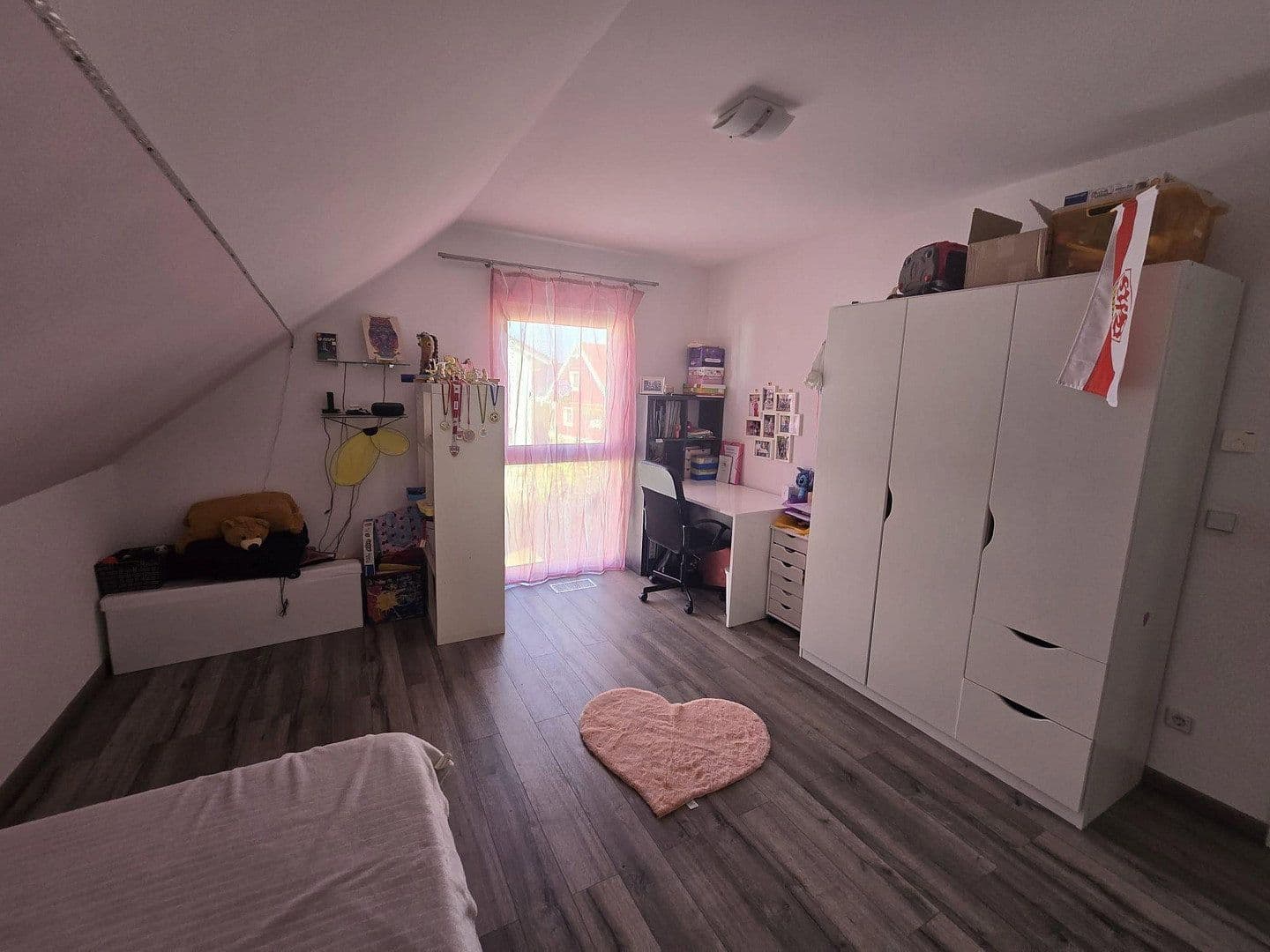 Predaj domu 117 m², pozemok 468 m², Ruppertshofen, Bádensko-Wurttembersko Predaj domu 117 m², pozemok 468 m², Ruppertshofen, Bádensko-Wurttembersko