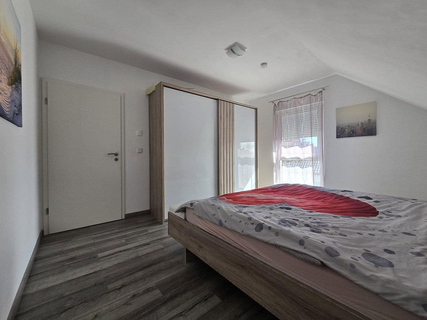 Predaj domu 117 m², pozemok 468 m², Ruppertshofen, Bádensko-Wurttembersko Predaj domu 117 m², pozemok 468 m², Ruppertshofen, Bádensko-Wurttembersko