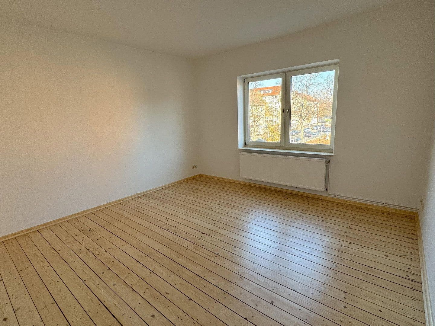 Prenájom bytu 2-izbový 65 m², Turmstr. 5, Hannover, Dolné Sasko Prenájom bytu 2-izbový 65 m², Turmstr. 5, Hannover, Dolné Sasko