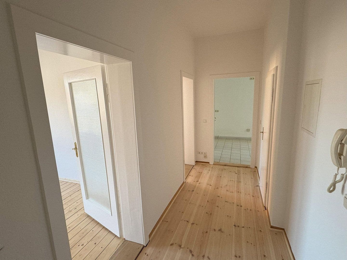 Prenájom bytu 2-izbový 65 m², Turmstr. 5, Hannover, Dolné Sasko Prenájom bytu 2-izbový 65 m², Turmstr. 5, Hannover, Dolné Sasko