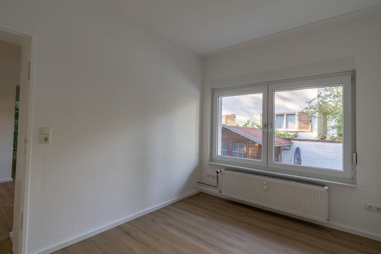 Prenájom domu 200 m², pozemok 340 m², Buchwaldstr. 1, Dreieich, Hesensko Prenájom domu 200 m², pozemok 340 m², Buchwaldstr. 1, Dreieich, Hesensko