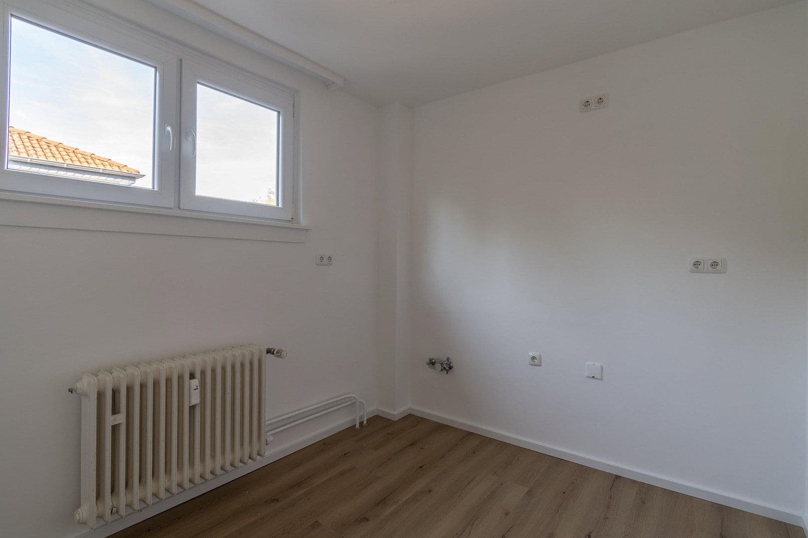 Prenájom domu 200 m², pozemok 340 m², Buchwaldstr. 1, Dreieich, Hesensko Prenájom domu 200 m², pozemok 340 m², Buchwaldstr. 1, Dreieich, Hesensko