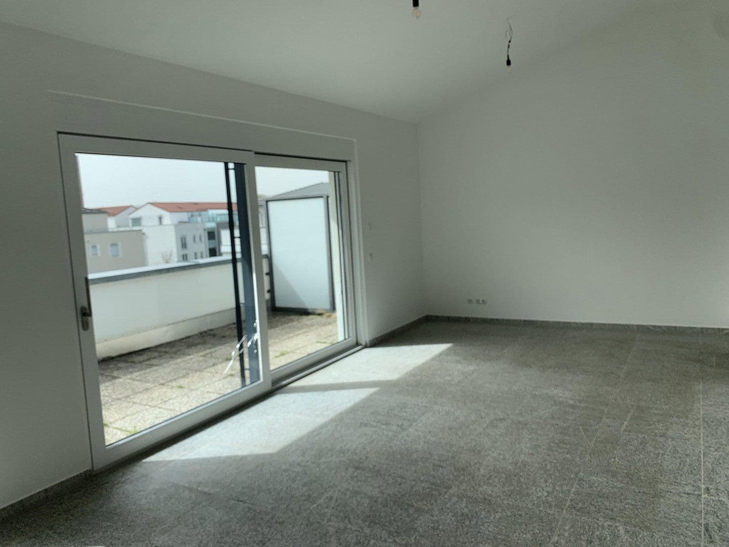 Prenájom bytu 3-izbový 106 m², Franz Marc Str 1c, Puchheim, Bavorsko Prenájom bytu 3-izbový 106 m², Franz Marc Str 1c, Puchheim, Bavorsko