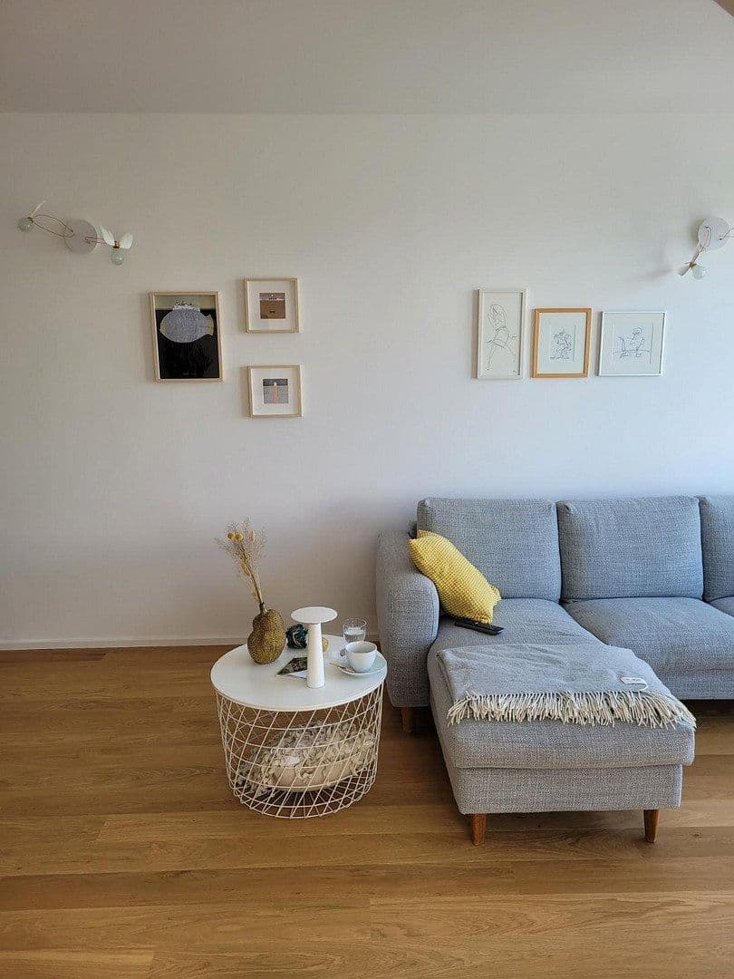 Prenájom bytu 3-izbový 80 m², Pfarrer-Fellner-Straße 7, Korschenbroich, Severné Porýnie - Westfálsko Prenájom bytu 3-izbový 80 m², Pfarrer-Fellner-Straße 7, Korschenbroich, Severné Porýnie - Westfálsko