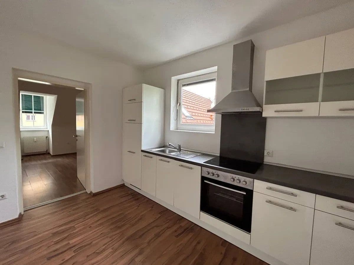 Prenájom bytu 2-izbový 52 m², München, Bavorsko Prenájom bytu 2-izbový 52 m², München, Bavorsko