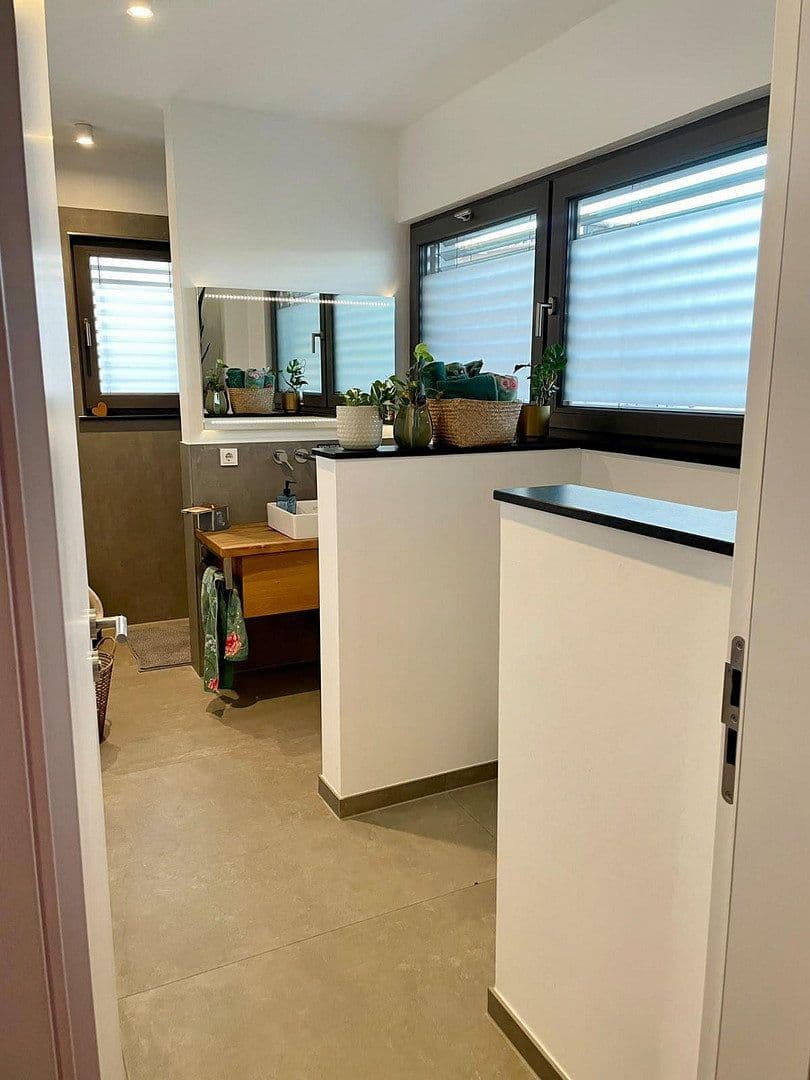 Predaj domu 238 m², pozemok 591 m², weiße Erde 35, Euskirchen, Severné Porýnie - Westfálsko Predaj domu 238 m², pozemok 591 m², weiße Erde 35, Euskirchen, Severné Porýnie - Westfálsko