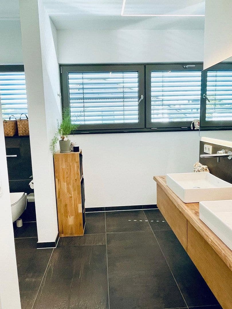 Predaj domu 238 m², pozemok 591 m², weiße Erde 35, Euskirchen, Severné Porýnie - Westfálsko Predaj domu 238 m², pozemok 591 m², weiße Erde 35, Euskirchen, Severné Porýnie - Westfálsko