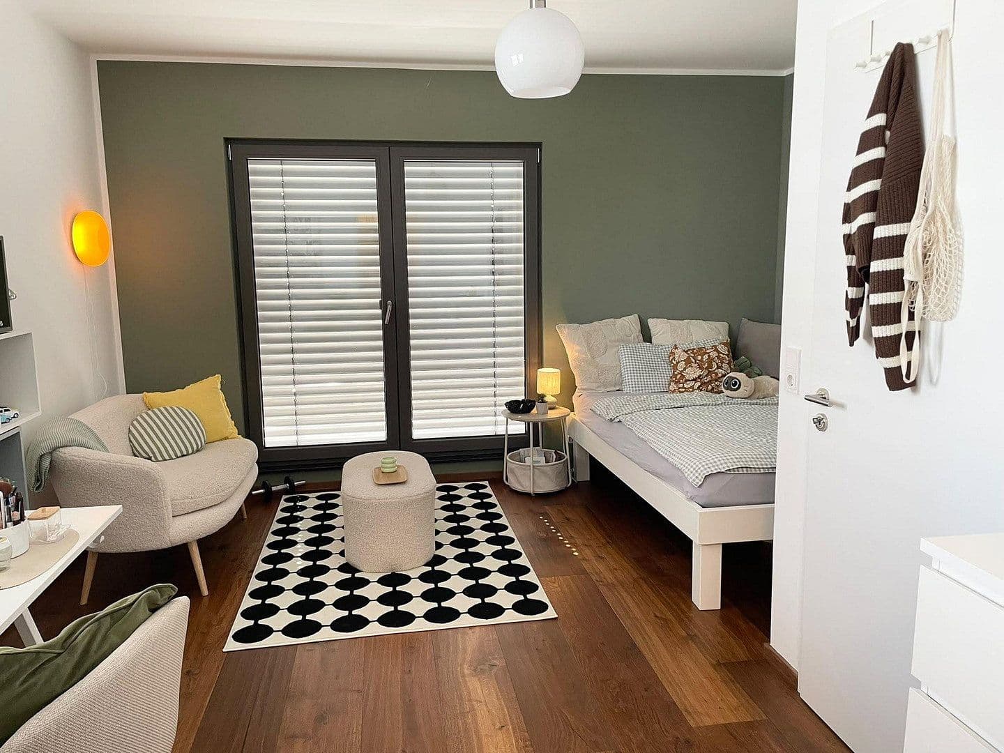 Predaj domu 238 m², pozemok 591 m², weiße Erde 35, Euskirchen, Severné Porýnie - Westfálsko Predaj domu 238 m², pozemok 591 m², weiße Erde 35, Euskirchen, Severné Porýnie - Westfálsko