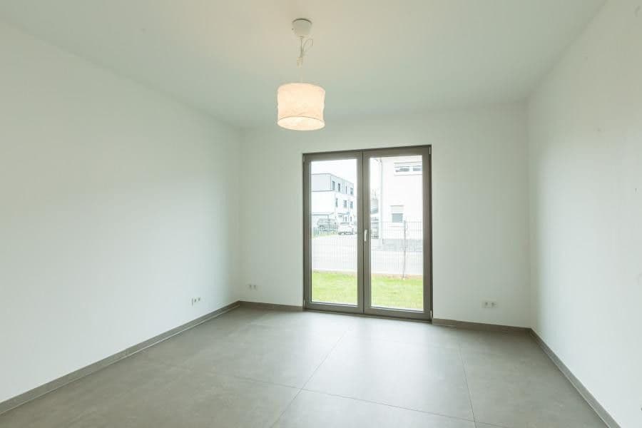 Predaj domu 238 m², pozemok 591 m², weiße Erde 35, Euskirchen, Severné Porýnie - Westfálsko Predaj domu 238 m², pozemok 591 m², weiße Erde 35, Euskirchen, Severné Porýnie - Westfálsko
