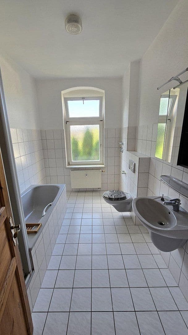Predaj domu 508 m², pozemok 440 m², Sachsenstr. 23, Frankenberg/Sachsen, Sasko Predaj domu 508 m², pozemok 440 m², Sachsenstr. 23, Frankenberg/Sachsen, Sasko