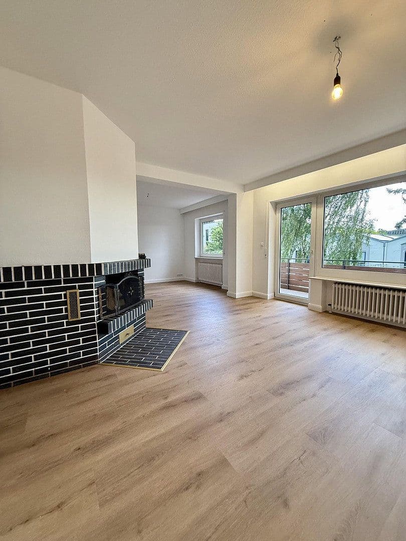 Prenájom bytu 3-izbový 102 m², Wiesbaden, Hesensko Prenájom bytu 3-izbový 102 m², Wiesbaden, Hesensko