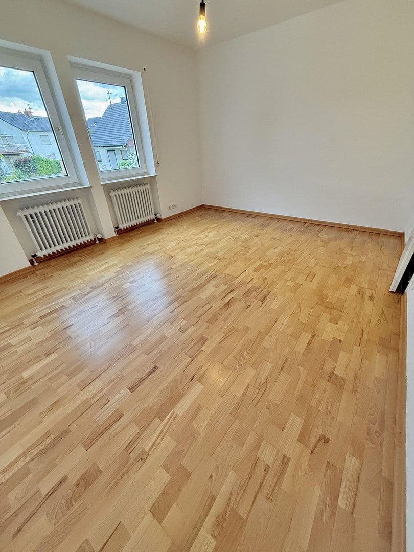Prenájom bytu 3-izbový 102 m², Wiesbaden, Hesensko Prenájom bytu 3-izbový 102 m², Wiesbaden, Hesensko