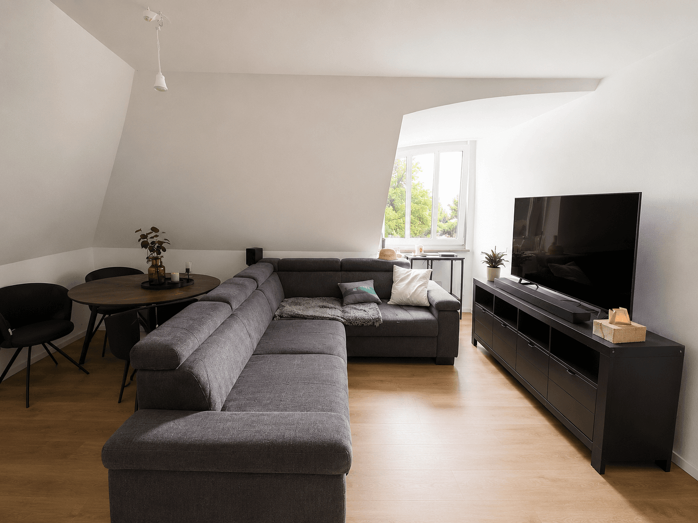 Prenájom bytu 1-izbový 39 m², Aschheimer Straße 8, Feldkirchen, Bavorsko Prenájom bytu 1-izbový 39 m², Aschheimer Straße 8, Feldkirchen, Bavorsko