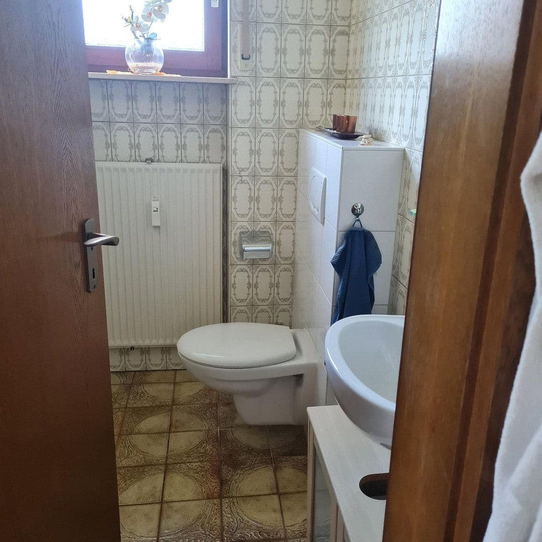 Prenájom bytu 5-izbový 135 m², Alzenau, Bavorsko Prenájom bytu 5-izbový 135 m², Alzenau, Bavorsko
