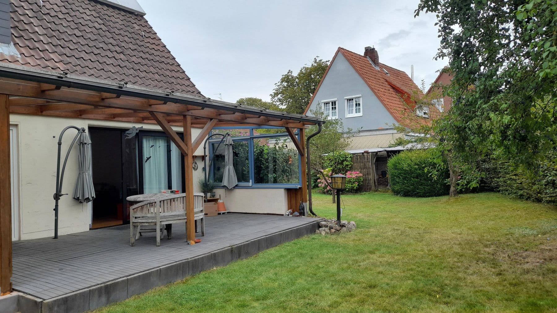 Predaj domu 170 m², pozemok 651 m², Lüneburg, Dolné Sasko Predaj domu 170 m², pozemok 651 m², Lüneburg, Dolné Sasko