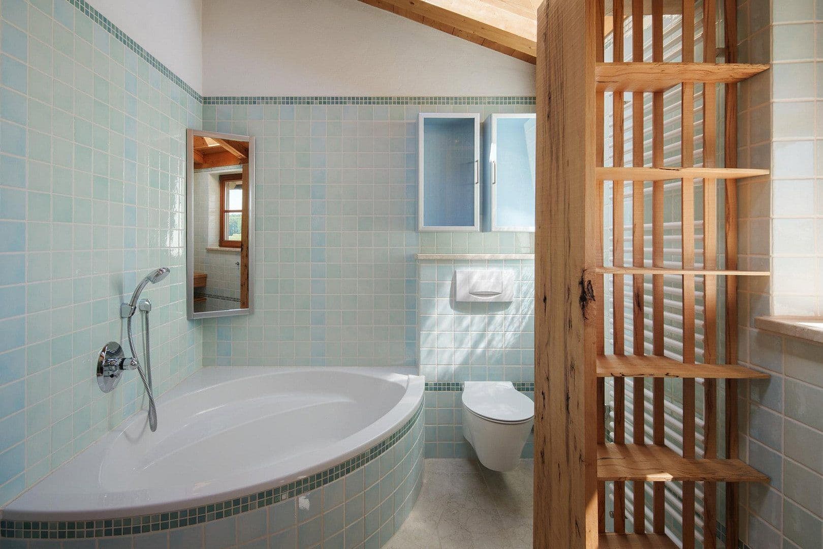 Predaj domu 168 m², pozemok 552 m², Nußdorf, Bavorsko Predaj domu 168 m², pozemok 552 m², Nußdorf, Bavorsko