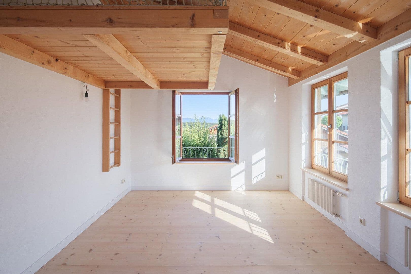 Predaj domu 168 m², pozemok 552 m², Nußdorf, Bavorsko Predaj domu 168 m², pozemok 552 m², Nußdorf, Bavorsko