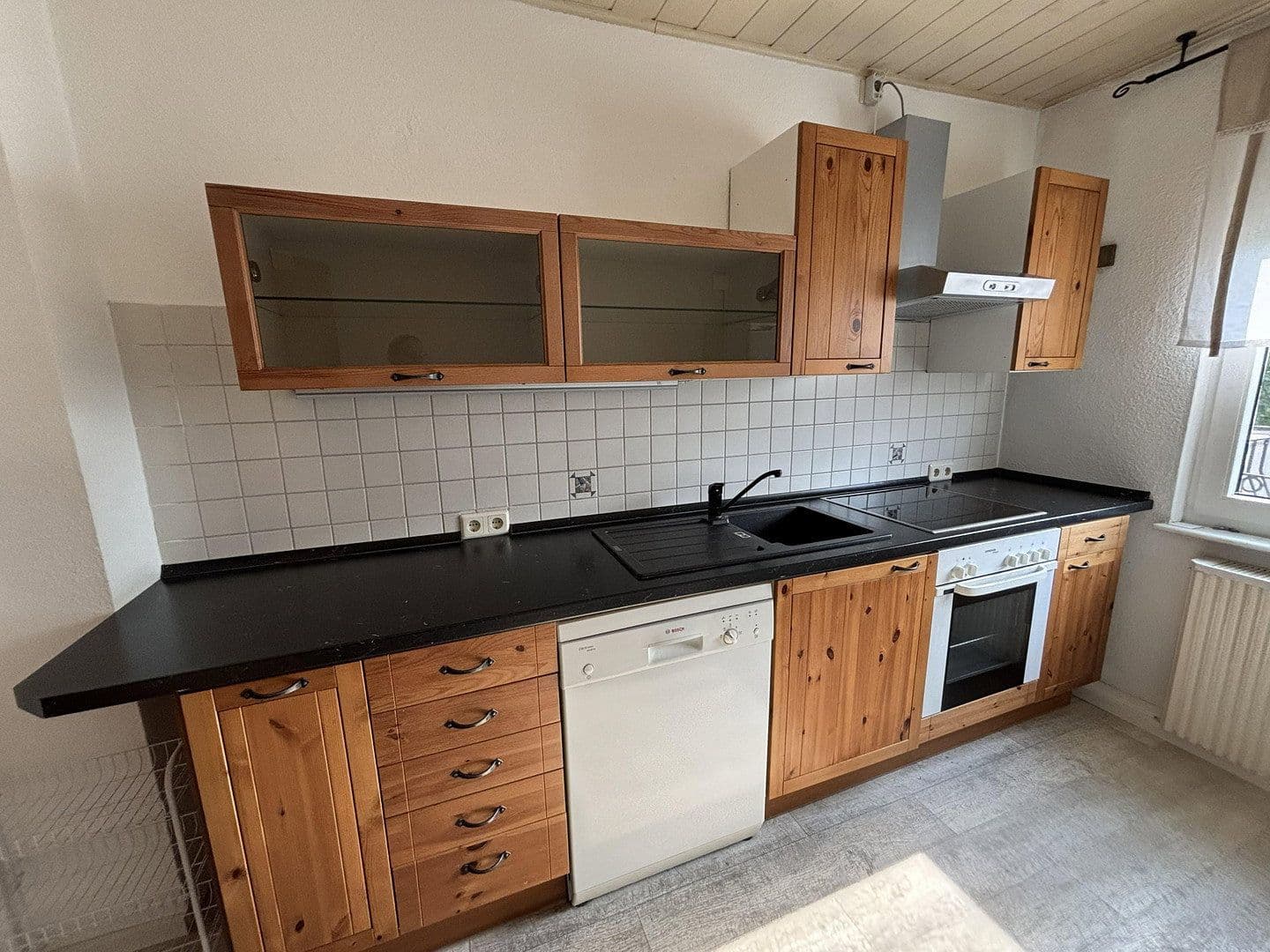 Prenájom bytu 3-izbový 90 m², Peine, Dolné Sasko Prenájom bytu 3-izbový 90 m², Peine, Dolné Sasko