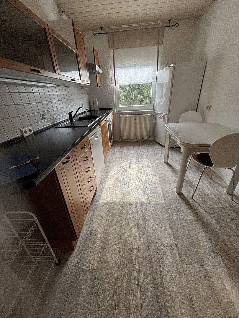 Prenájom bytu 3-izbový 90 m², Peine, Dolné Sasko Prenájom bytu 3-izbový 90 m², Peine, Dolné Sasko