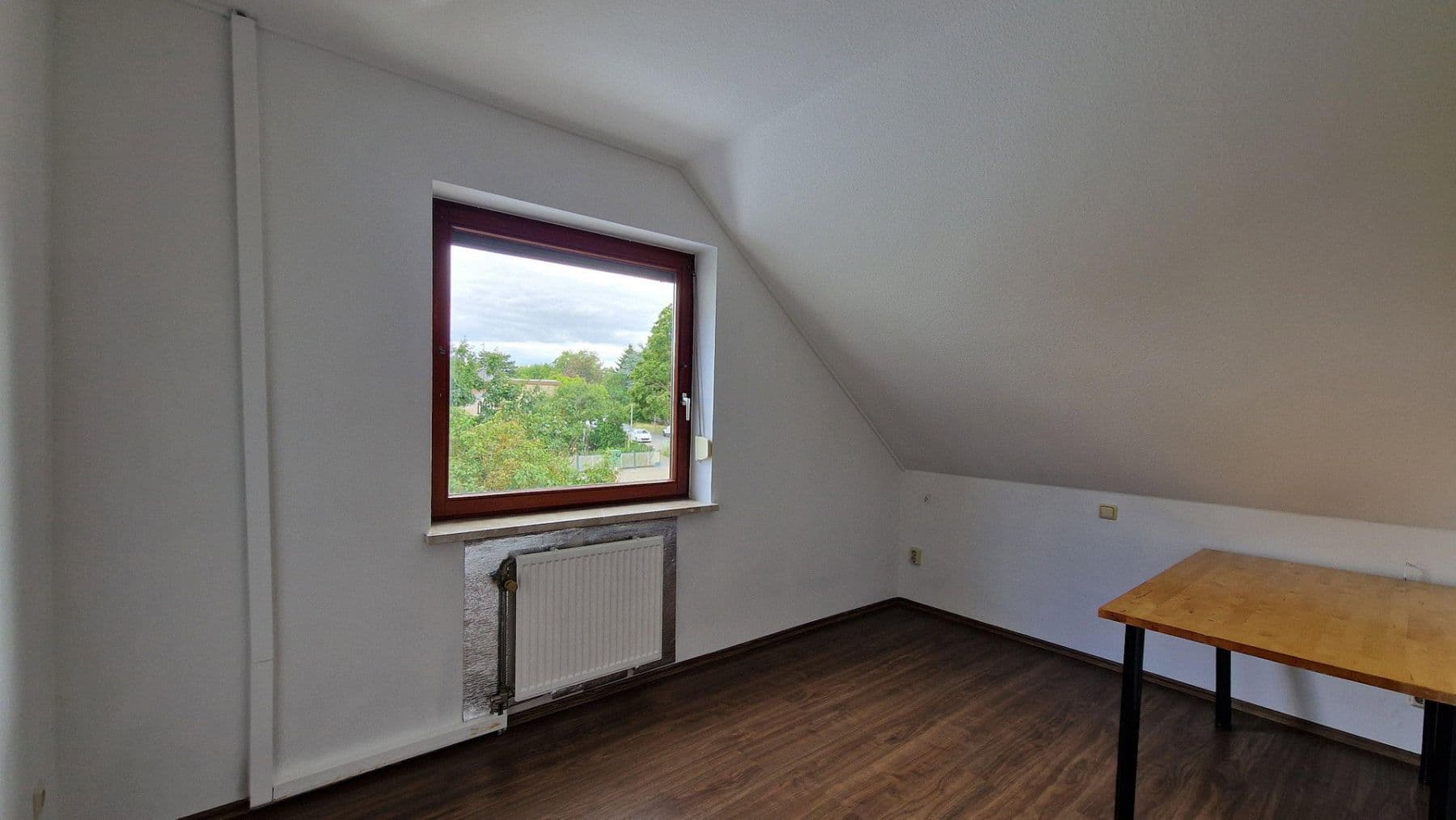 Predaj domu 120 m², pozemok 340 m², Berlin, Berlín Predaj domu 120 m², pozemok 340 m², Berlin, Berlín